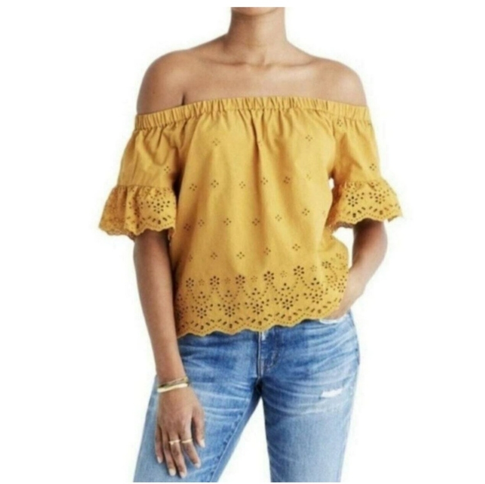 Madewell mustard yellow off the shoulder eyelet crop top. Size S